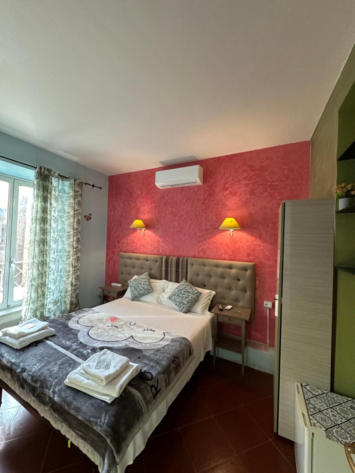 Signor Suite Colosseo Рим Екстер'єр фото
